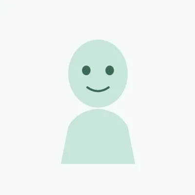 OK例：帽子なし・正面向き